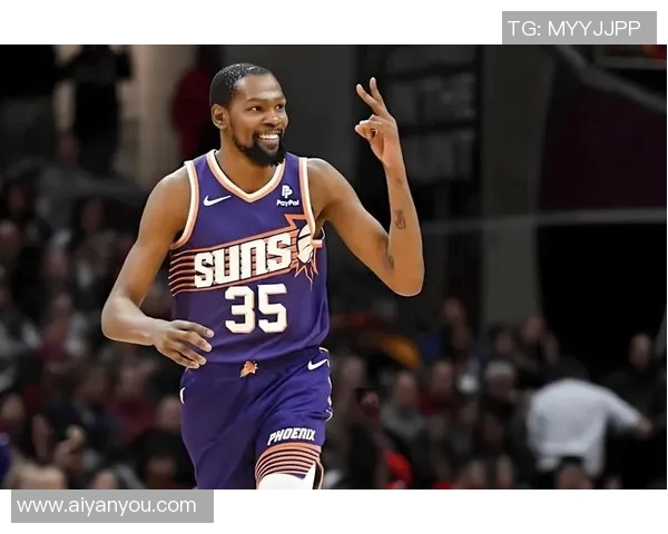 杜兰特与易建联的巅峰对决：NBA巨星的荣耀与奋斗之路