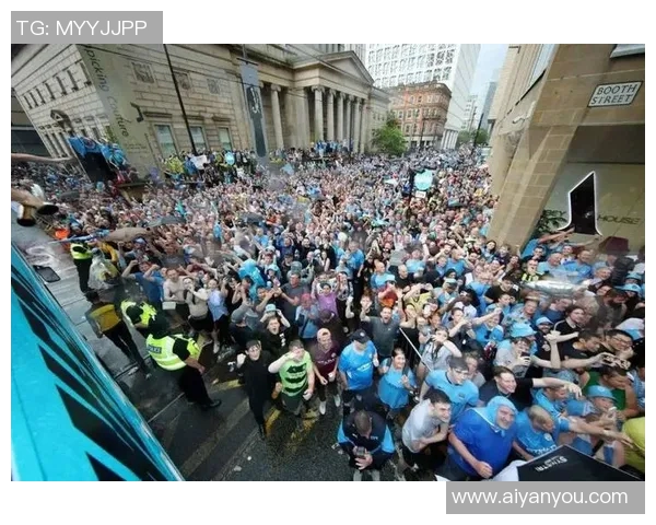 英足总杯激战沃特福德争夺晋级名额精彩对决引发球迷热情 英足总杯激战沃特福德争夺晋级名额精彩对决引发球迷热情